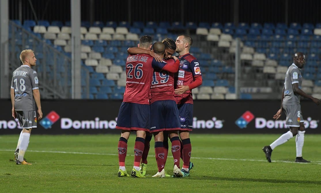 L'oeil de Lotfi Wada : Paris FC - Clermont Foot 63