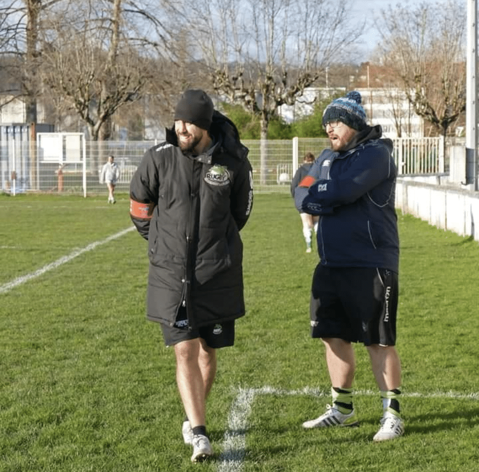 Sausseau Julien, Coach du XV féminin de La Plaine, nouveau promu en Elite 2, répond à nos questions !